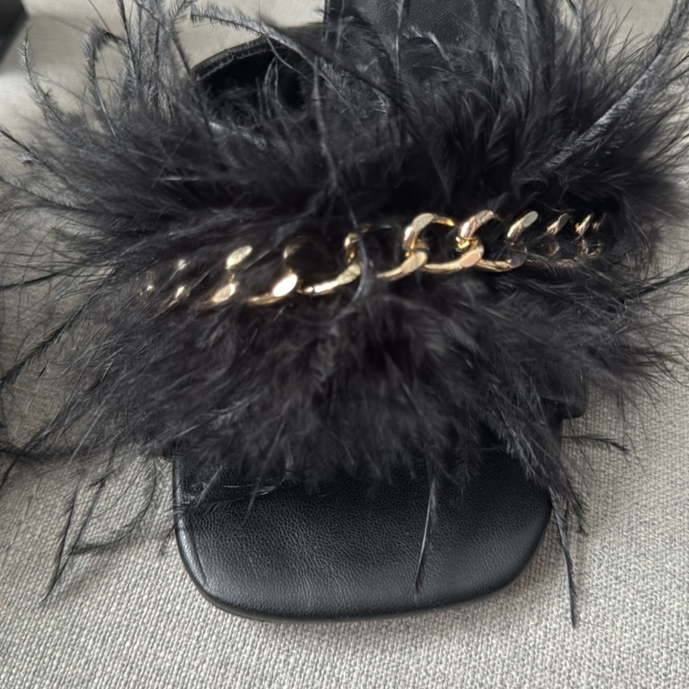NEW Feathered VENUS Black Square Block Heels Sz10 - Picture 8 of 9